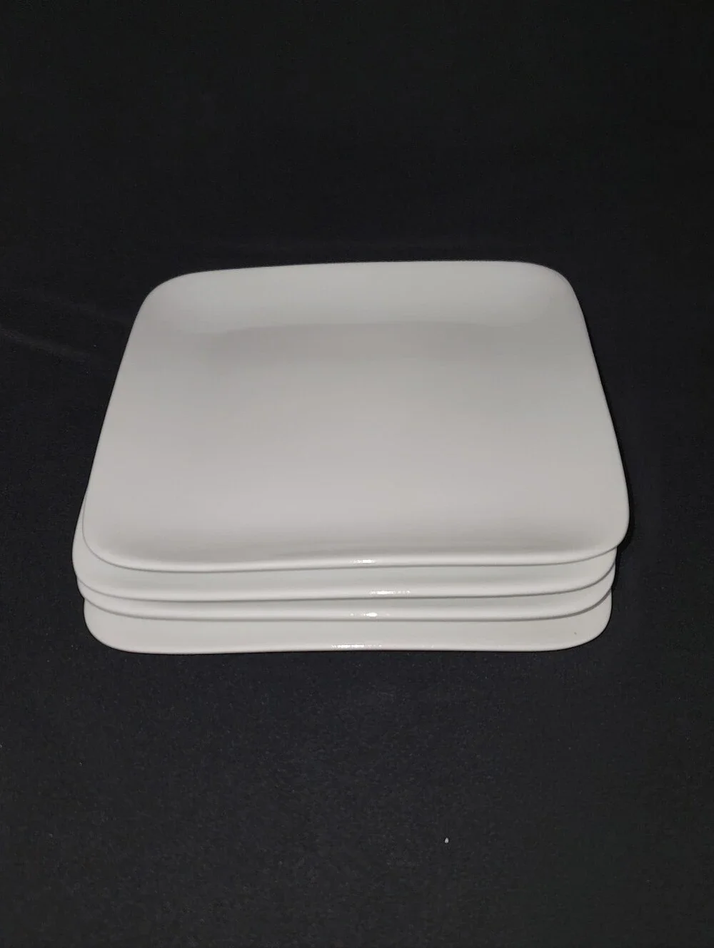 Crate&Barrel White Square Lunch/Sandwich Plates